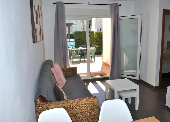 Belman, 2 Dormitorios, By Bookindenia Denia